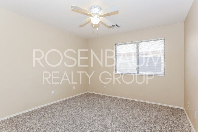 Building Photo - Beautiful 3-bedrooms, 2-baths home nestled...