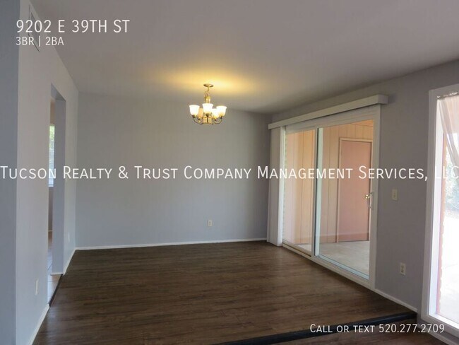 Building Photo - 9202 E 39th St