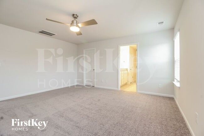 Building Photo - 712 Ridgemoor Trl