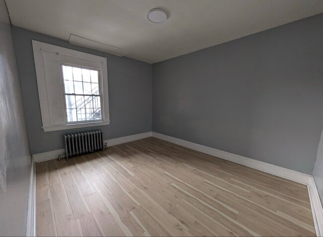 Building Photo - 1069 Capitol Ave