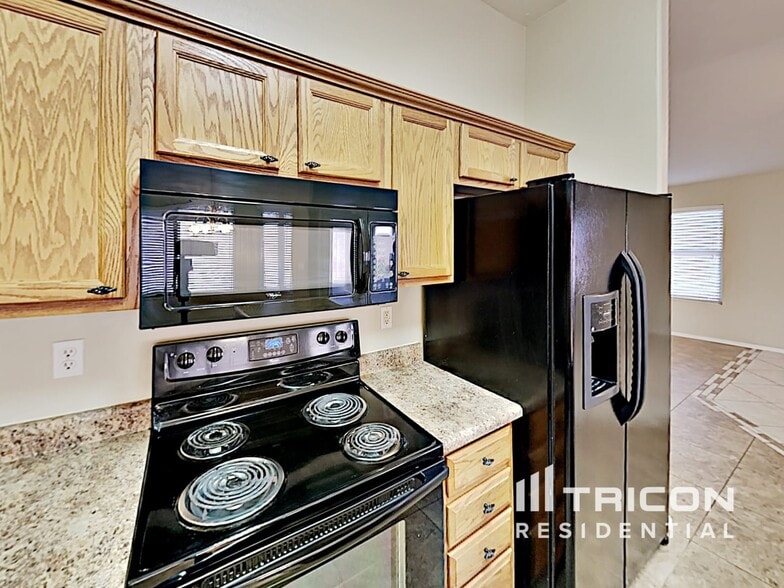 Building Photo - 9066 E Cedar Basin Ln