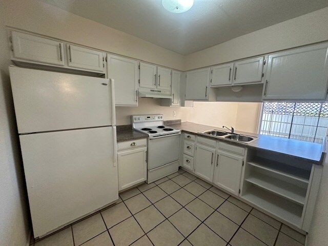 Building Photo - 1908 N Spring