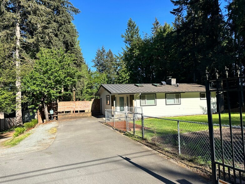 Building Photo - 18234 120th Ave SE