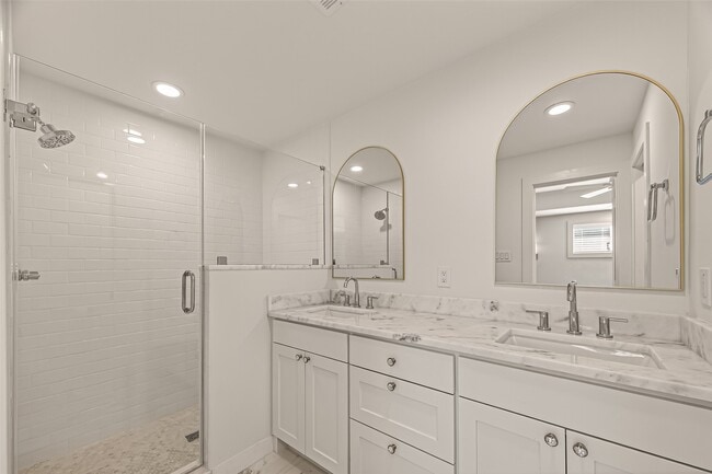 Building Photo - 9242 Autauga St