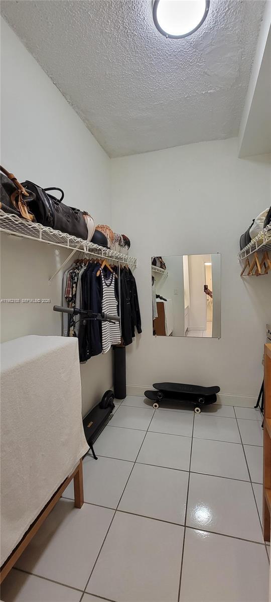 Building Photo - 800 West Ave