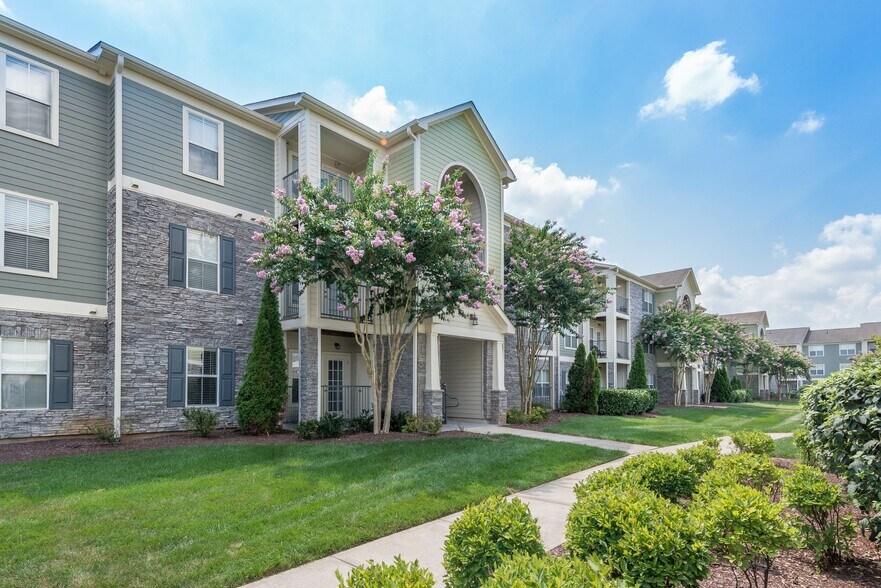 Preston at Hillwood 210 Hillwood Blvd Murfreesboro TN 37128