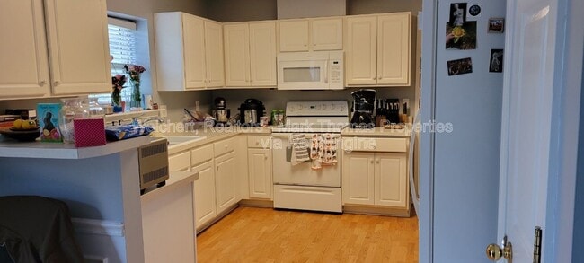 Building Photo - 4901 Gaithers Pointe Dr