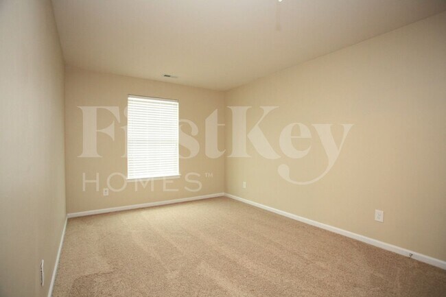 Building Photo - 3009 Fallondale Rd