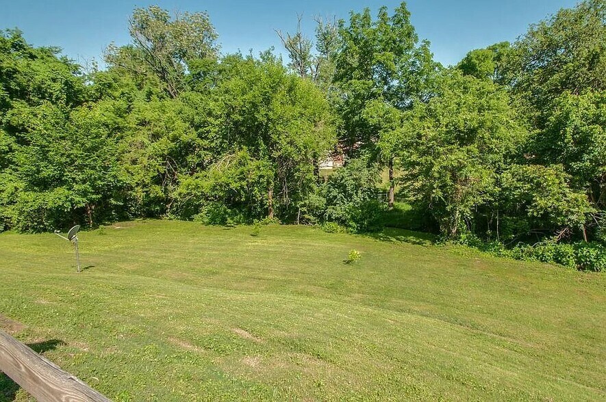 Building Photo - 2700 Nodyne Dr