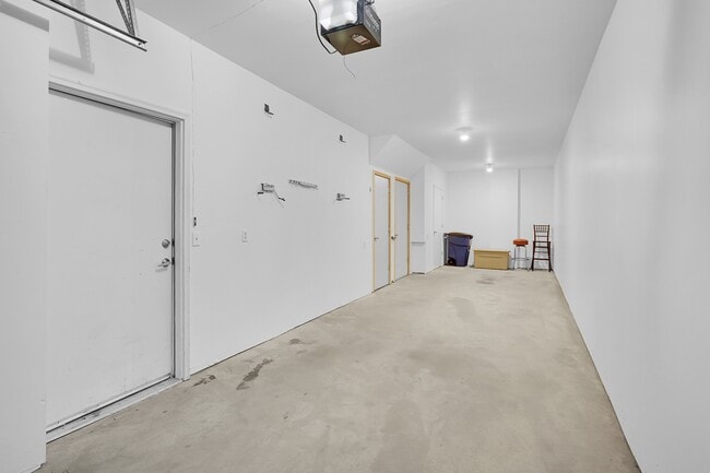 Building Photo - 2680 Blake St