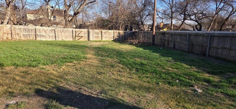 Building Photo - 2710 Willow Springs Rd