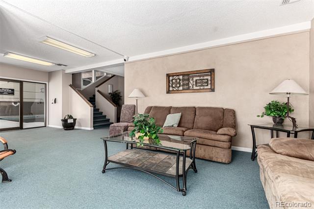 Building Photo - 2301 E Fremont Ave