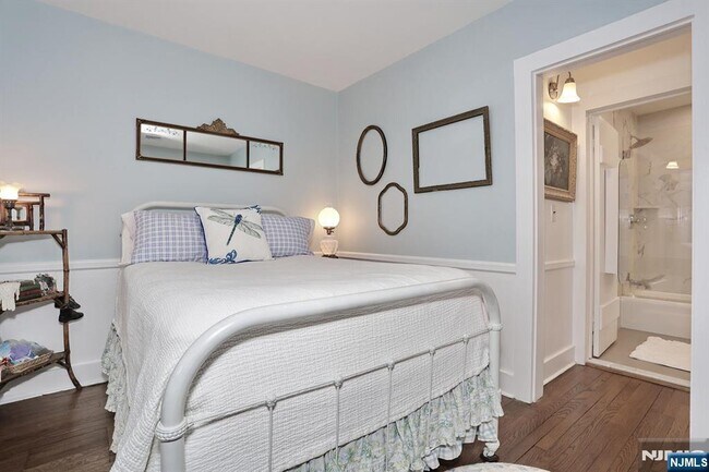 Building Photo - 2 Maysenger Rd