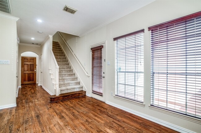 Building Photo - 5935 Turtle Beach Ln