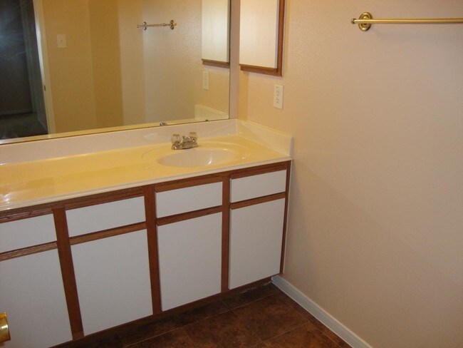 Building Photo - 20206 Ricewood Village Trail