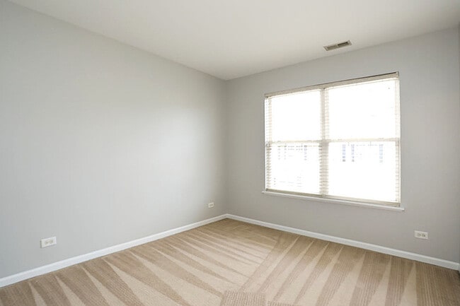 Building Photo - 753 Thornbury Ct