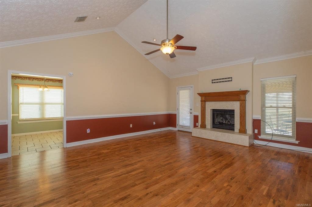 Building Photo - 6308 Tioga Rd