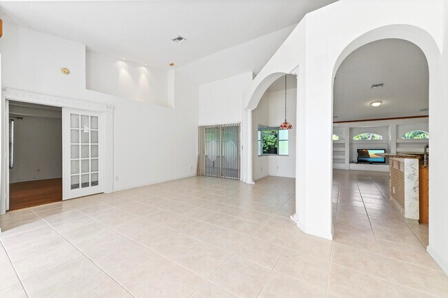 Building Photo - 681 SW Saragossa Ave