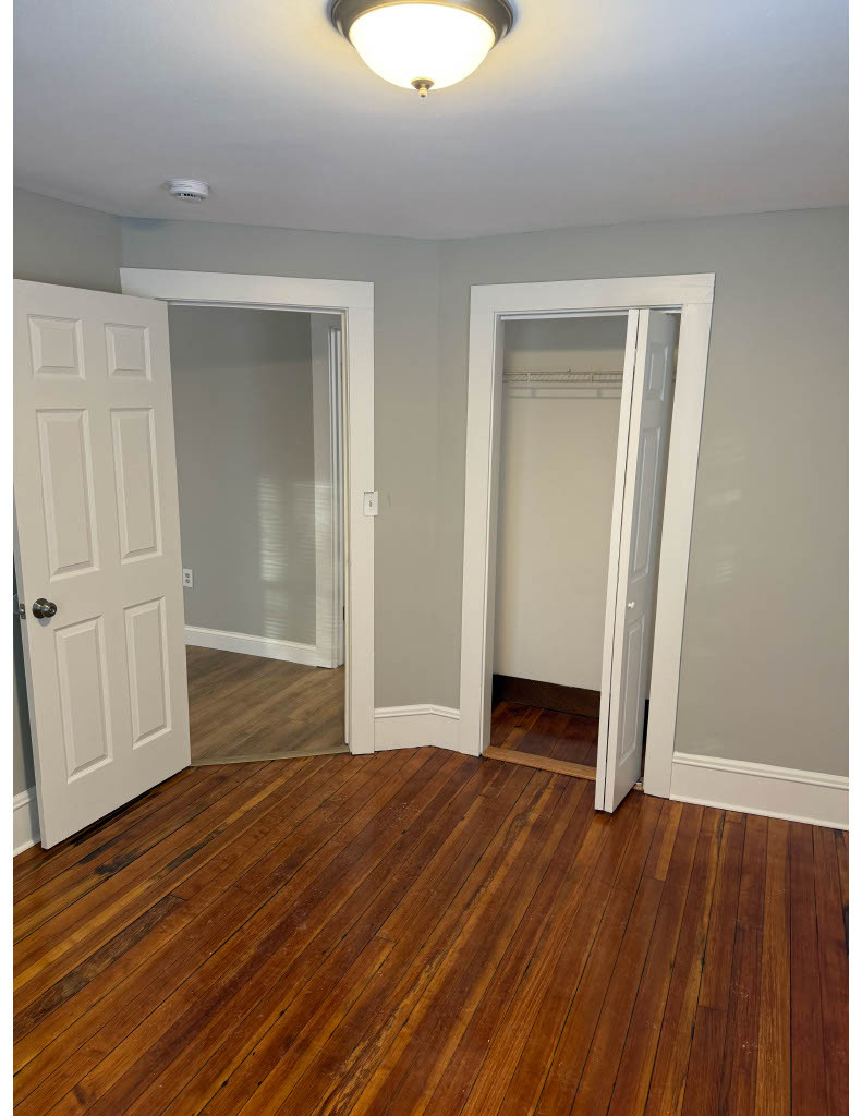 3rd Bedroom in upper level - 43 Arthur St