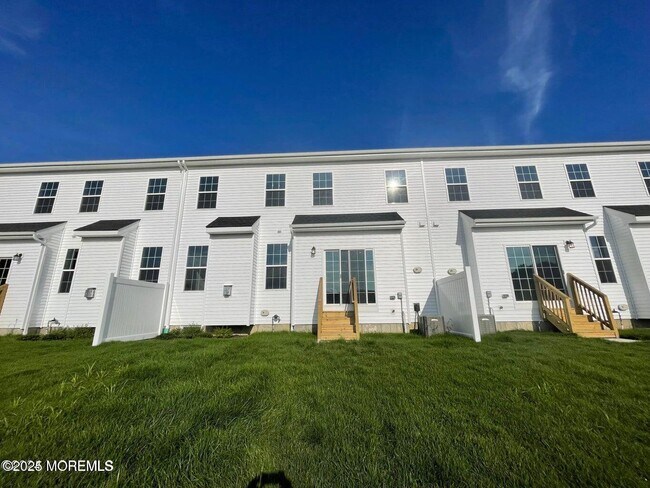 Building Photo - 108 Woolley Ct