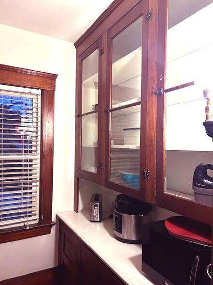 Building Photo - 1567 Wagar Ave