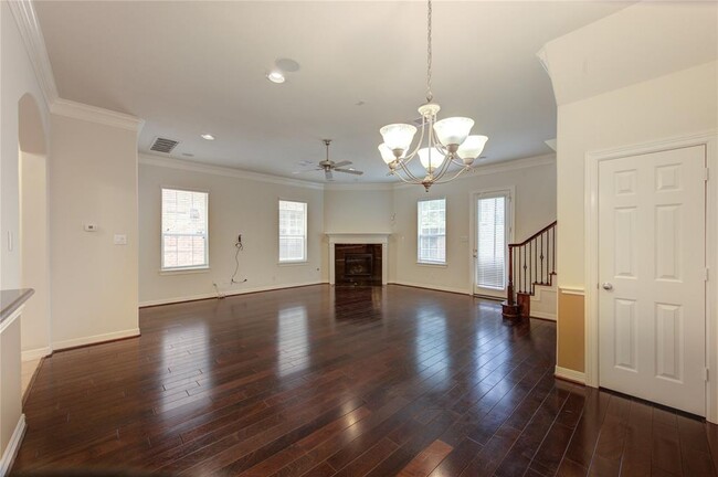 Building Photo - 13310 Olive Trail