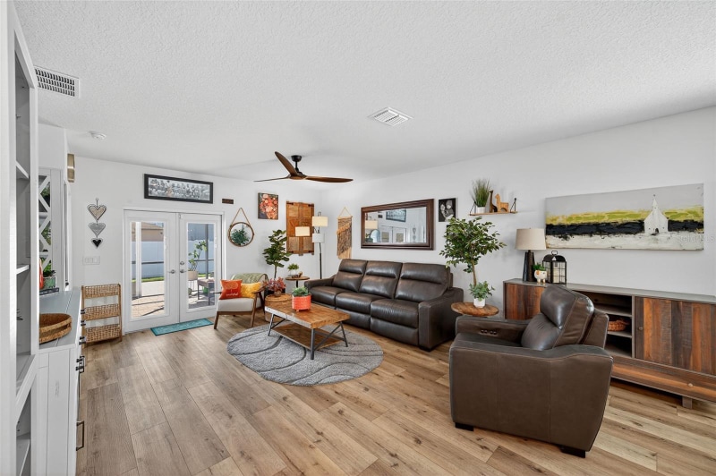 Building Photo - 94 Rose Bud Ln