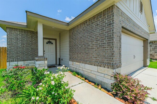 Primary Photo - 14657 E Pine Heart Dr