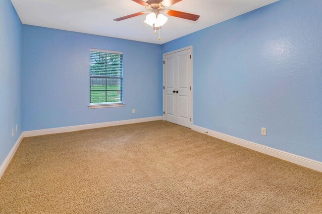 Building Photo - 6081 Dragonfly Way