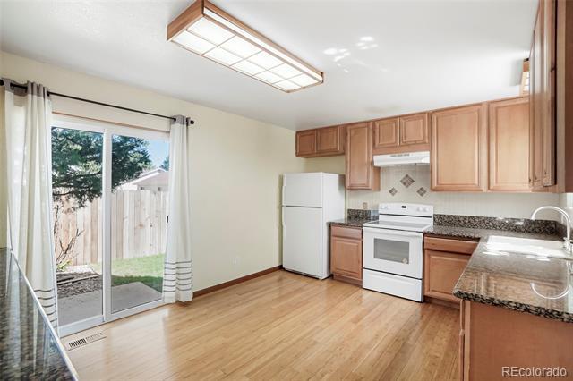 Building Photo - 16033 E Radcliff Pl