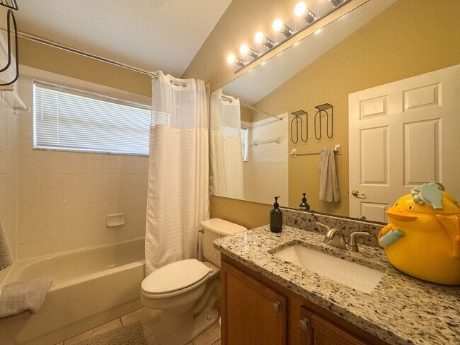 Building Photo - 3154 Samosa Hill Cir