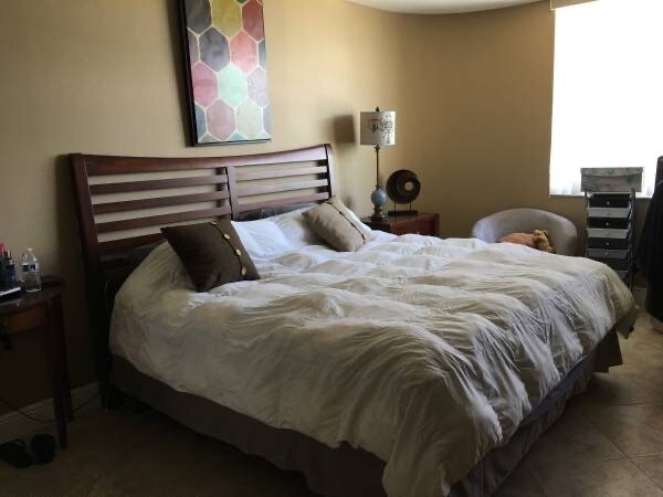 Building Photo - 11930 N Bayshore Dr