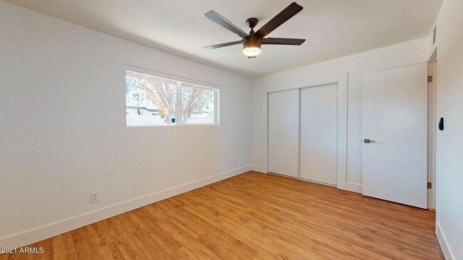 Building Photo - Remodeled 2 bedroom 1 bath!