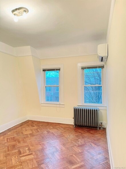 Building Photo - 68-11 Dartmouth St