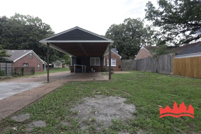 Building Photo - 3727 Rhea Ave