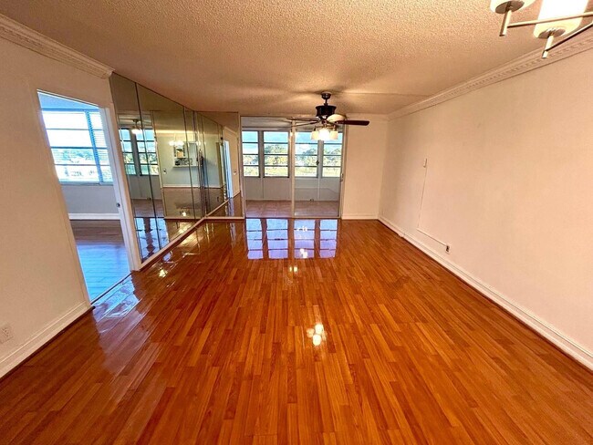 Building Photo - 7608 NW 18th St