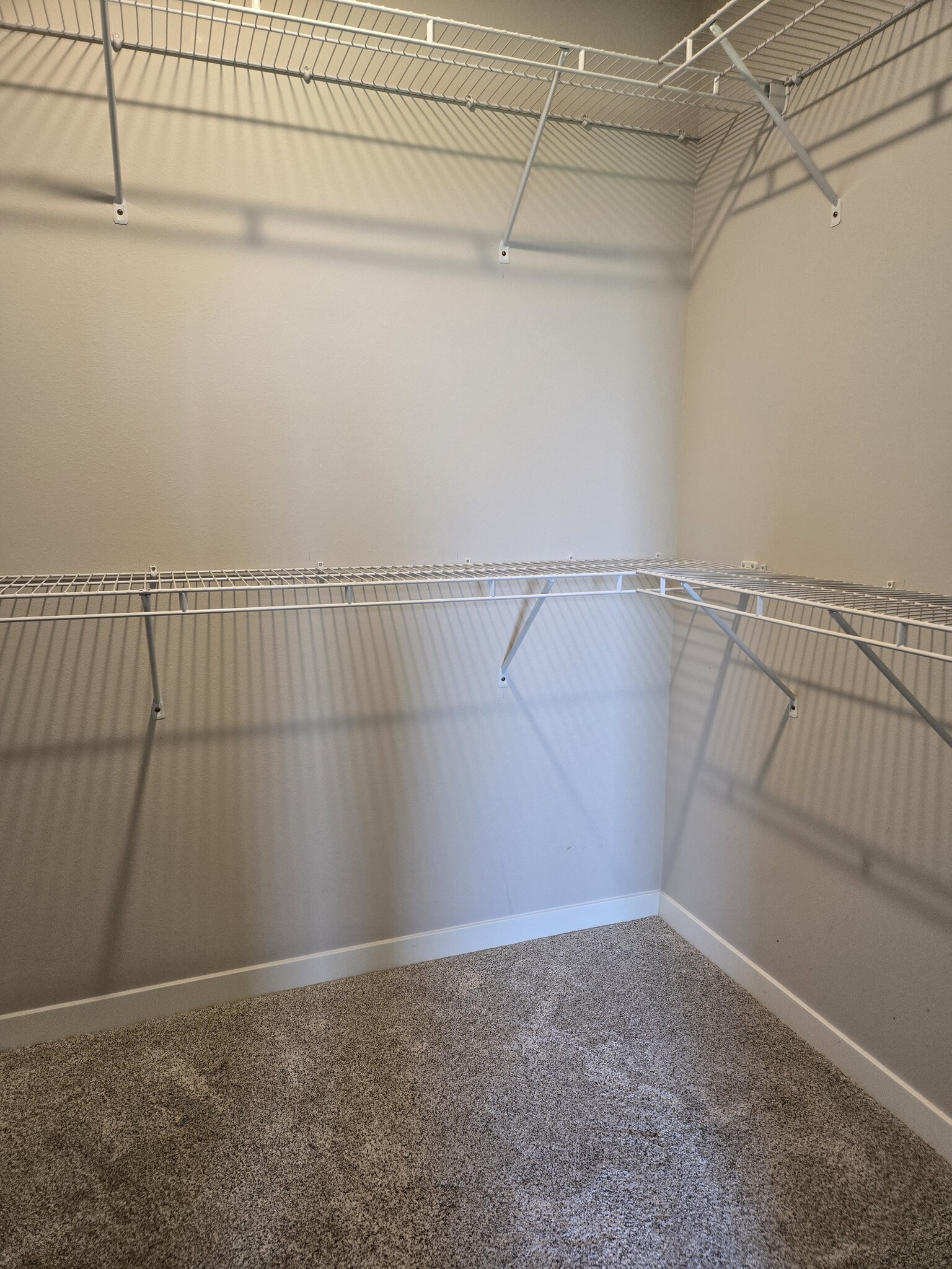 Building Photo - 1407 W 20th Ave