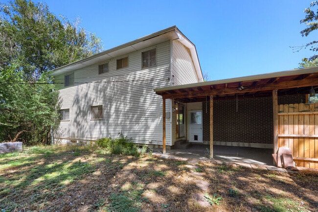 Building Photo - 53 McBurney Blvd