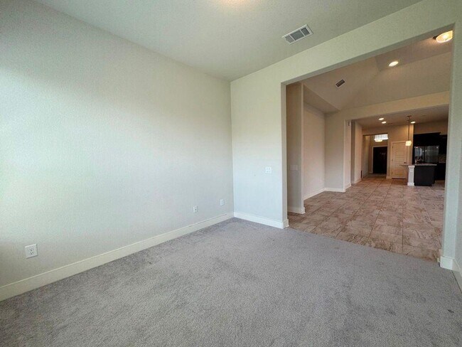 Building Photo - 12008 Reindeer Dr