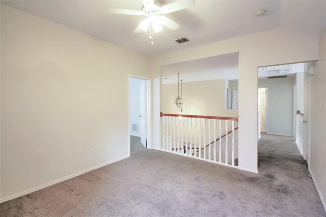 Building Photo - 624 Forest Hill Dr