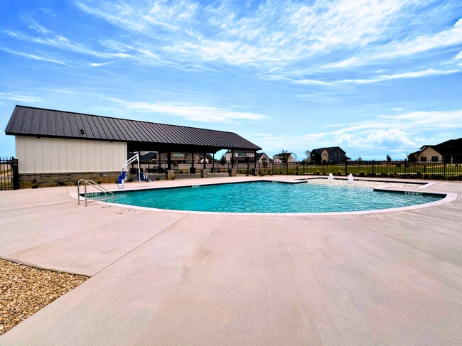 Building Photo - 2308 Paddington Way