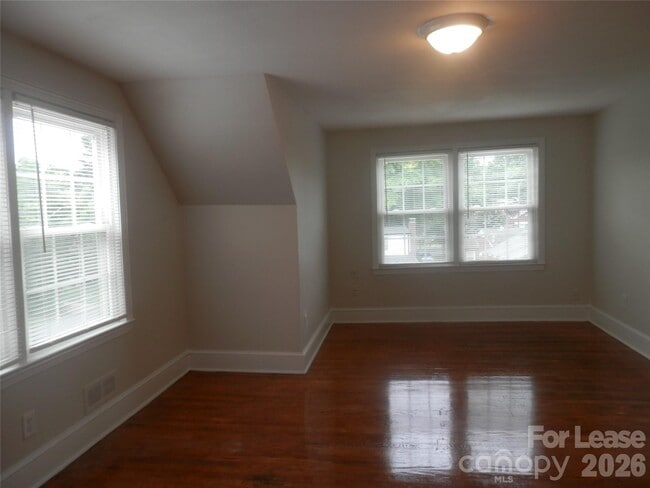 Building Photo - 1701 Washington Ave