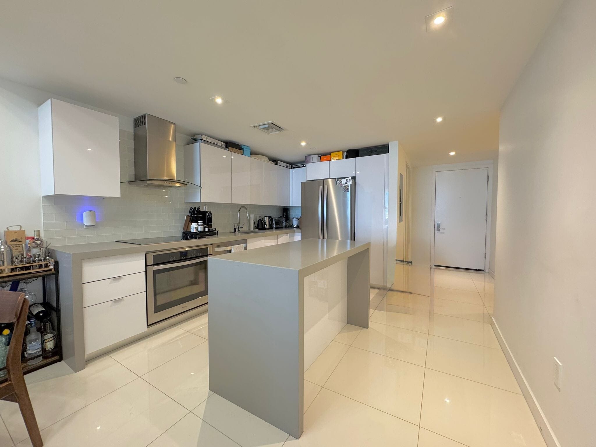 Building Photo - 1600 NE 1st Ave