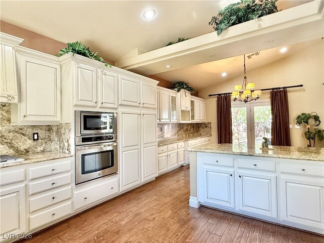 Building Photo - 5524 Ivy Side Ave