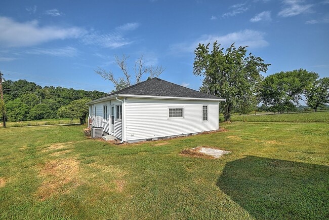 Building Photo - 4470 Lonesome Pine Trail
