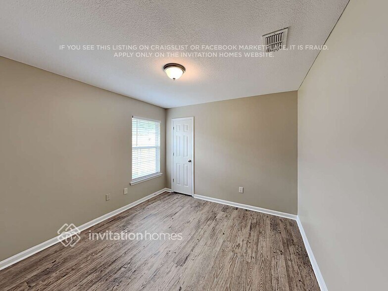 Building Photo - 4979 Greenland Hideaway Dr S
