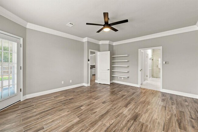 Building Photo - 1600 Viki Lynn Ct