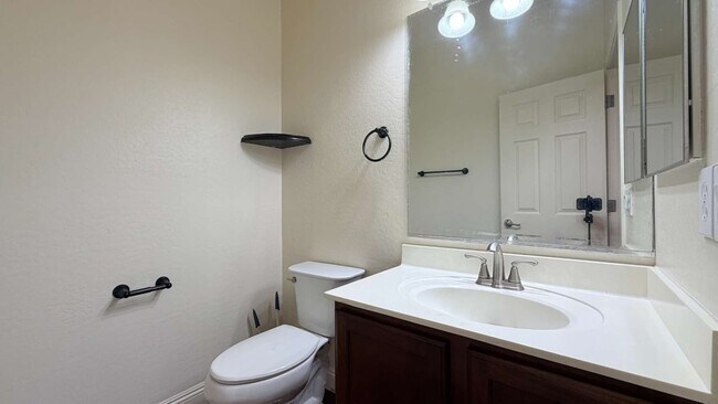 Building Photo - 18175 N Cook Dr