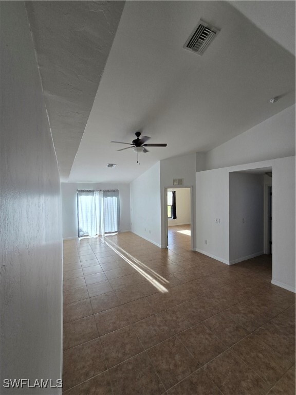 Building Photo - 3820 SW 16th Pl
