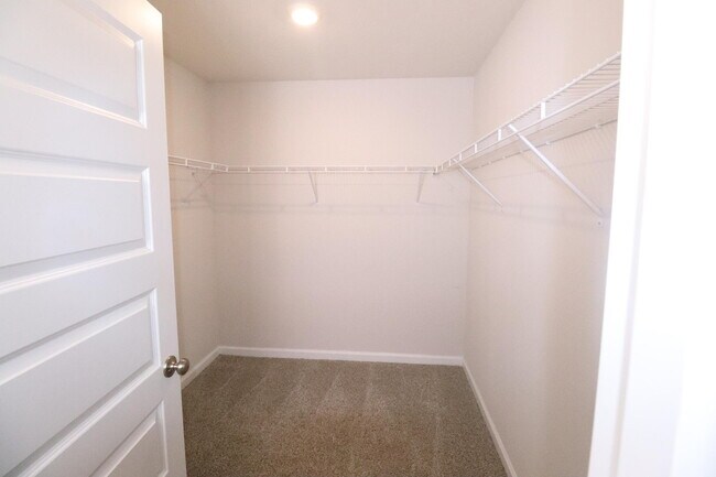 Building Photo - 3008 Jane Ln